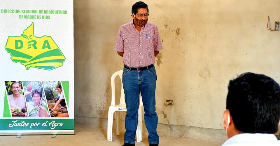 GOREMAD BRINDA APOYO CON MAQUINARIA AL SECTOR AGRARIO.