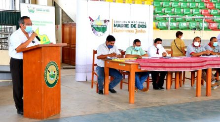 GOBERNADOR LUIS HIDALGO, FUNCIONARIOS CONGRESISTA Y AGRICULTORES UNEN ESFUERZOS PARA REACTIVAR EL AGRO EN MADRE DE DIOS.