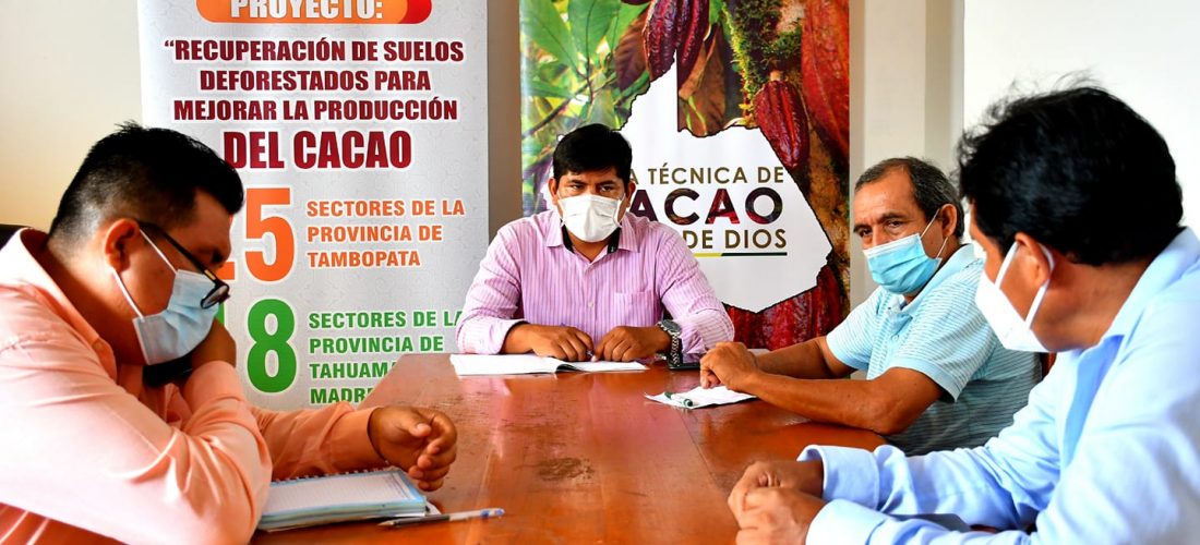 DRA Y MESA TÉCNICA DE CACAO DE MADRE DE DIOS ARTICULAN ESFUERZOS PARA MEJORAR LA PRODUCCIÓN DEL CACAO.