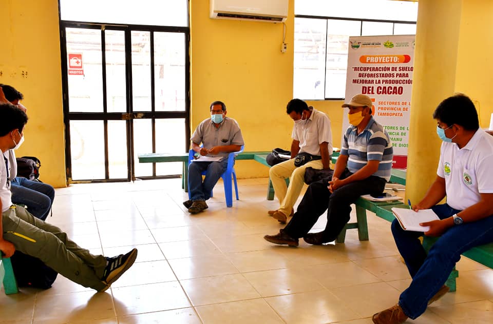 GOBIERNO REGIONAL DE MADRE DE DIOS ARTICULA ALIANZAS CON COOPERATIVAS Y ASOCIACIONES CACAOTEROS.