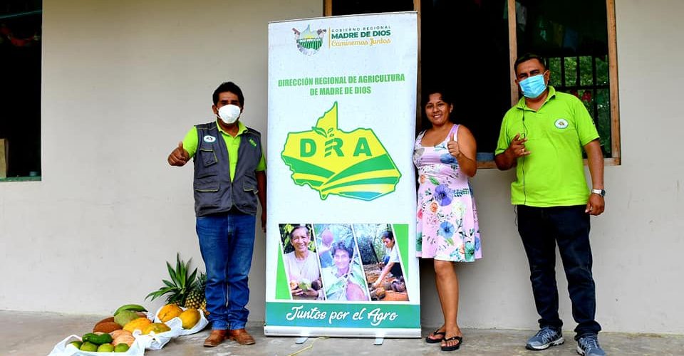 CON EXPOSICIÓN Y DEGUSTACIÓN DE ALIMENTOS SALUDABLES, GOREMAD CONMEMORÓ EL “DÍA MUNDIAL DE LA ALIMENTACIÓN”