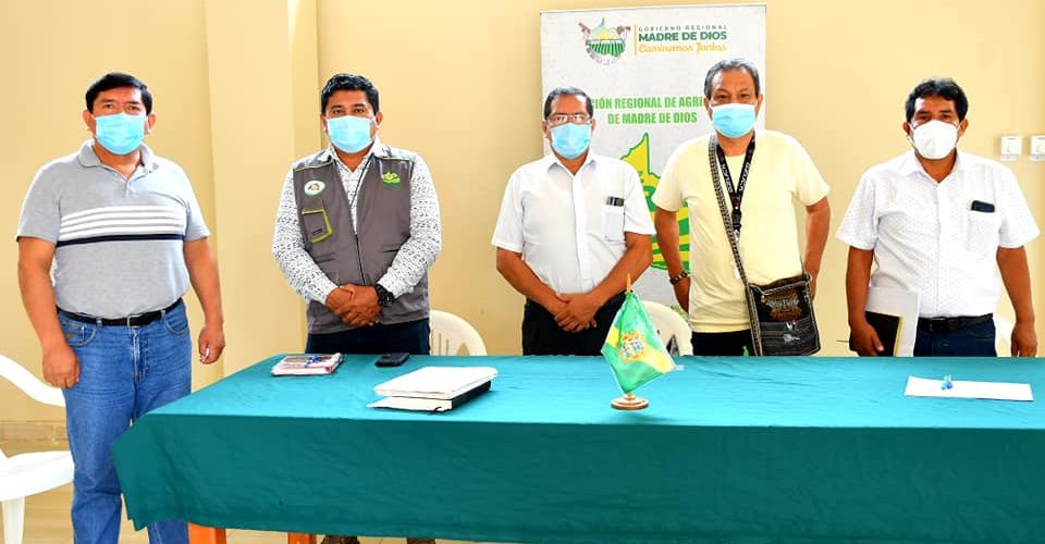 TITULAR DE AGRICULTURA DE MADRE DE DIOS SE REÚNE CON MIEMBRO DE LA COMISIÓN AGRARIA DEL CONGRESO DE LA REPÚBLICA.