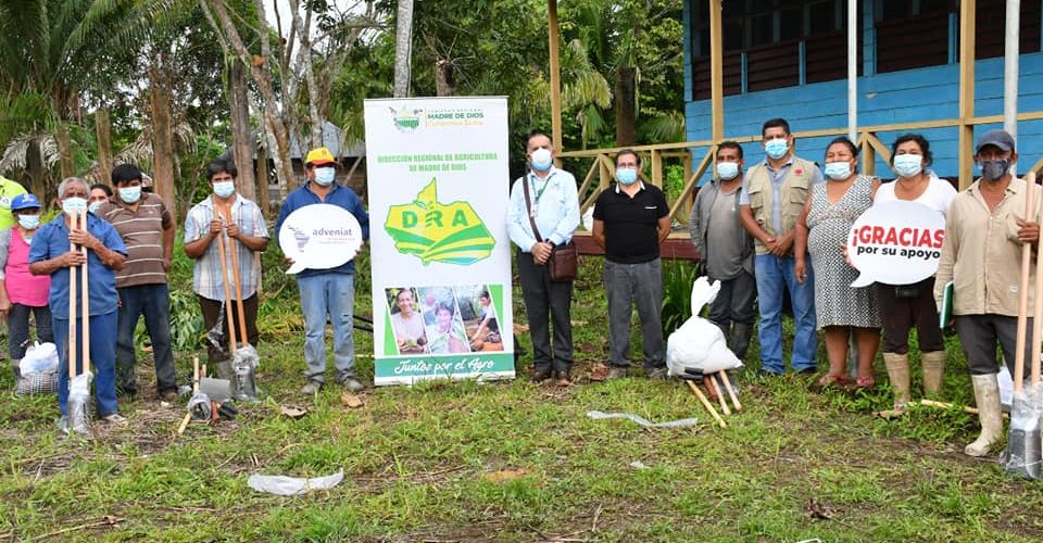 Goremad, Dra y Caritas, se unen para entregar importante ayuda a los agricultores de la región