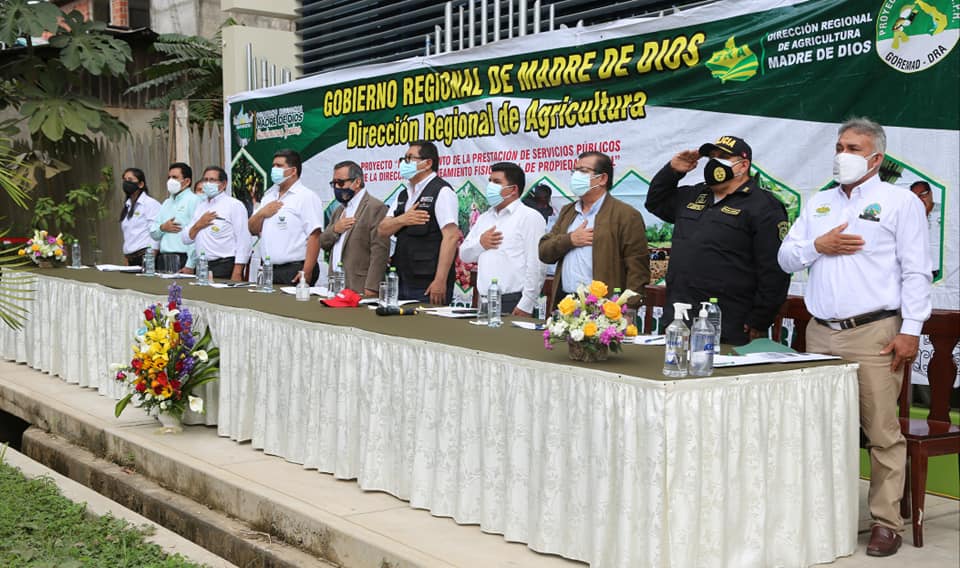 GOBIERNO REGIONAL DE MADRE DE DIOS, CON MOTIVO DEL “DIA DEL CAMPESINO”, ENTREGO TÍTULOS DE PROPIEDAD A CIENTOS DE AGRICULTORES