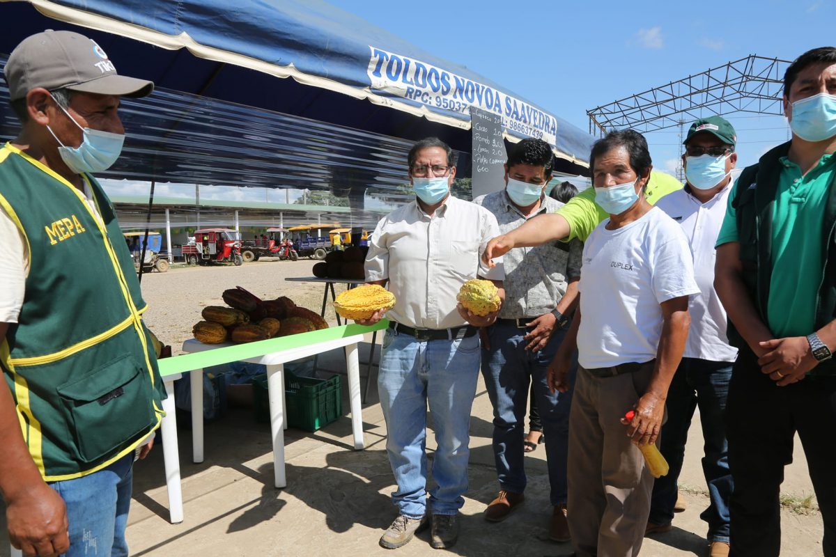 FERIA INTERREGIONAL QUE EXPENDE PRODUCTOS ALIMENTICIOS A PRECIO REBAJADOS CULMINA MAÑANA EN CAMPO FERIAL