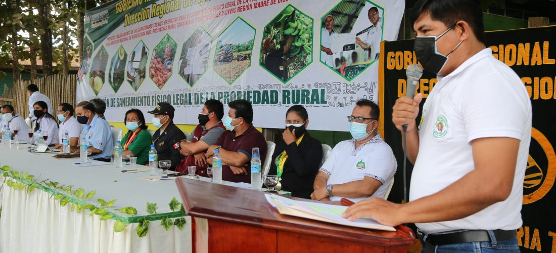 POR SU DESTACADO DESEMPEÑO EN CULTIVO DE CACAO, GOREMAD, ENTREGÓ FERTILIZANTES A BENEFICIARIOS DEL PROYECTO DE LA ZONA DE IBERIA.