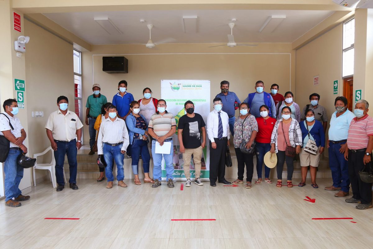 ASOCIACIÓN DE AGRICULTORES AGUAS NEGRAS, SOSTIENE REUNIÓN DE TRABAJO CON TITULAR DE LA DRA.