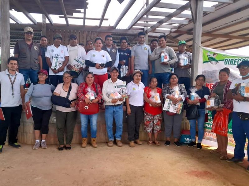 Gobierno regional capacita a pequeños ganaderos en sanidad animal, con la finalidad de disminuir mortalidad del ganado vacuno.